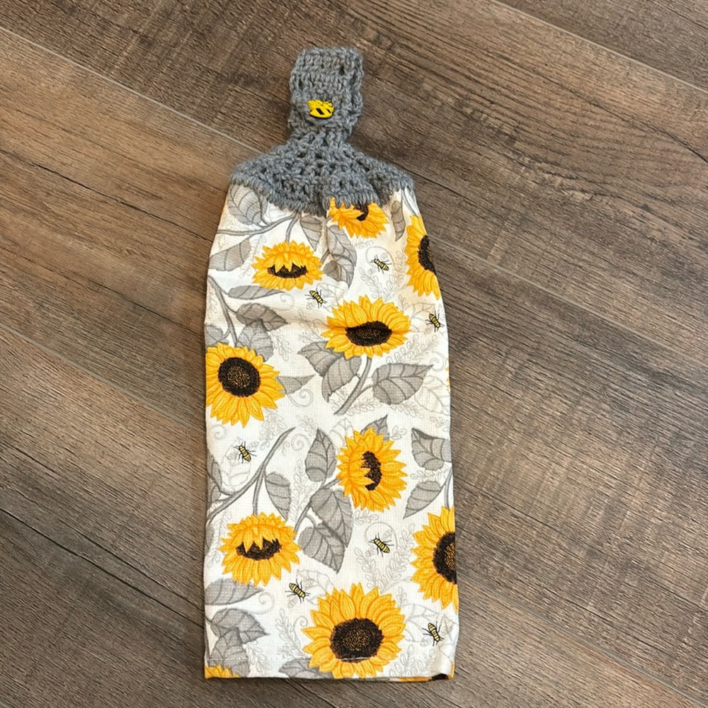 Homemade Crochet Decorative Towel Sunflower and‎ Honeybees